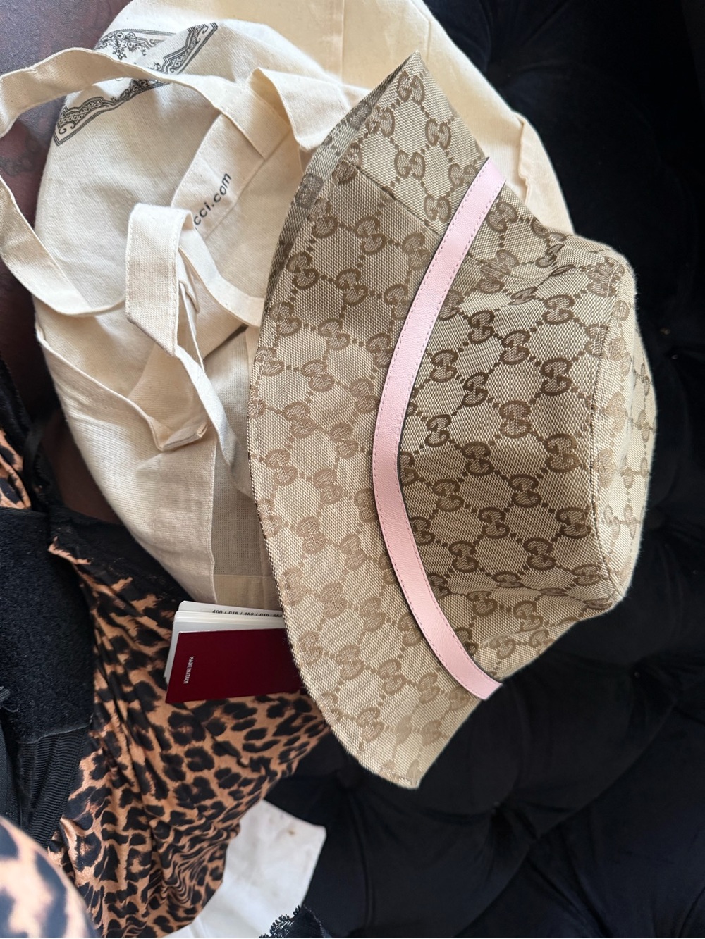 Gucci Beige GG Canvas Bucket Hat with Pink Band
